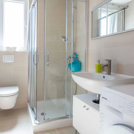 More&more Linardići