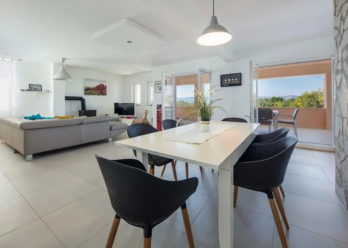 More&more Villa Linardici