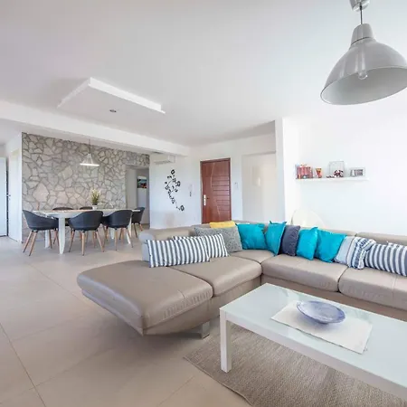 More&more Villa